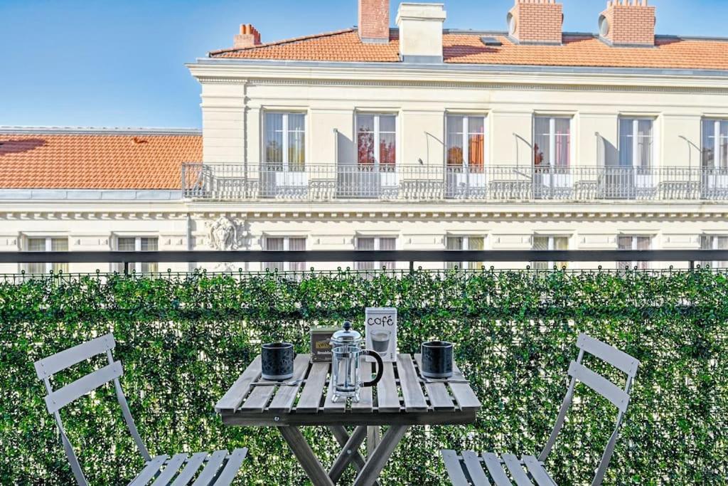 Le Loft Des Papes - 2 Terrasses - Vue Panoramique Sur La Ville - Ac Clim Αβινιόν Εξωτερικό φωτογραφία